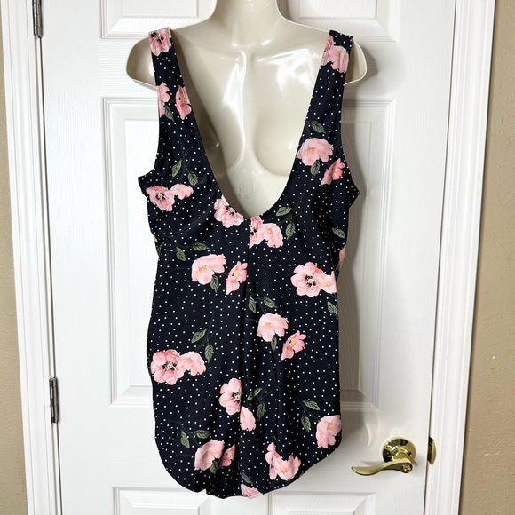 Torrid Floral & Polka Dot Tie Front Waist Wireless One Piece Swimsuit Size 3X - Picture 11 of 16